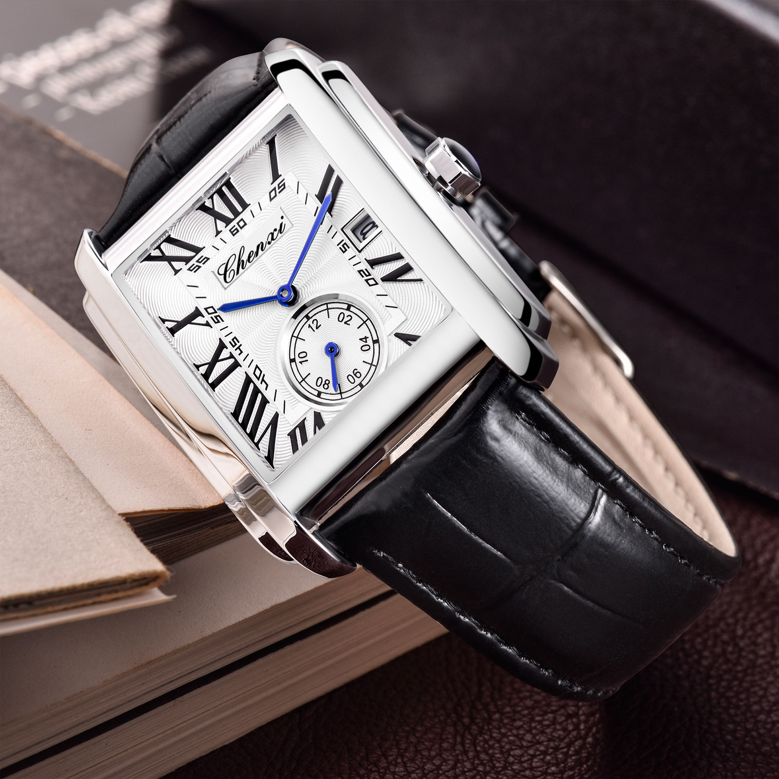 Chenxi 8216 新ファッションボーイクラシック長方形 - Luxury Watch Magazine のレビューと価格