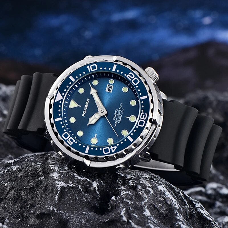 2024カジュアル男性用時計トップブランド高級シリコンスポー - Luxury Watch Magazine のレビューと価格