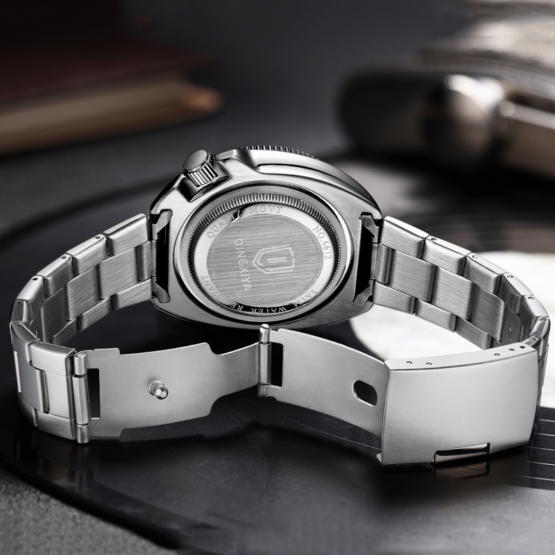 QINGXIYA ブランドファッションクラシックブルークォー - Luxury Watch Magazine のレビューと価格